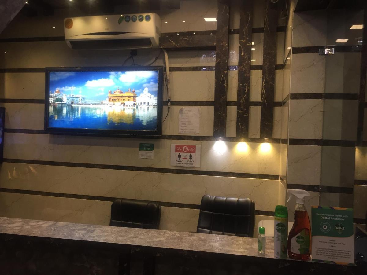 Fabhotel Dm Residency Amritsar Ngoại thất bức ảnh