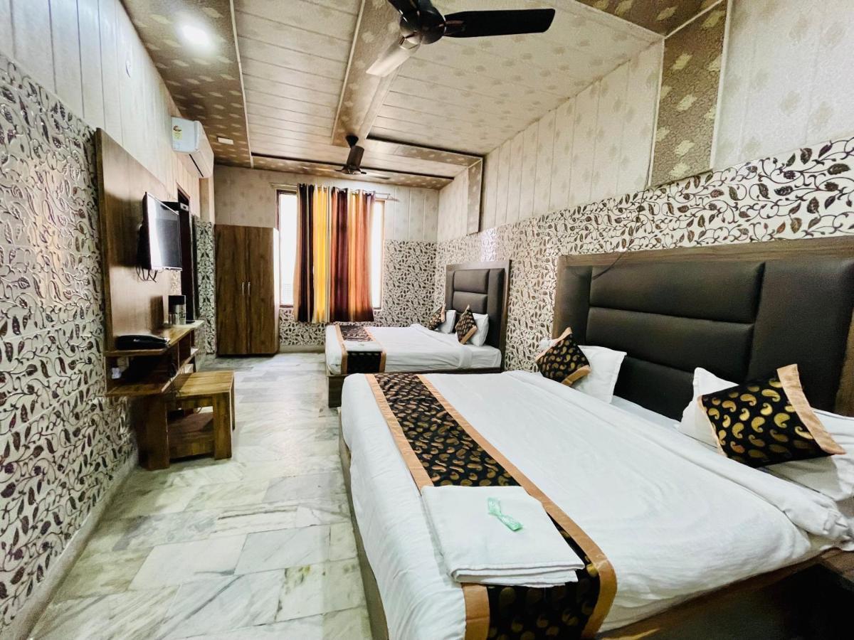 Fabhotel Dm Residency Amritsar Ngoại thất bức ảnh