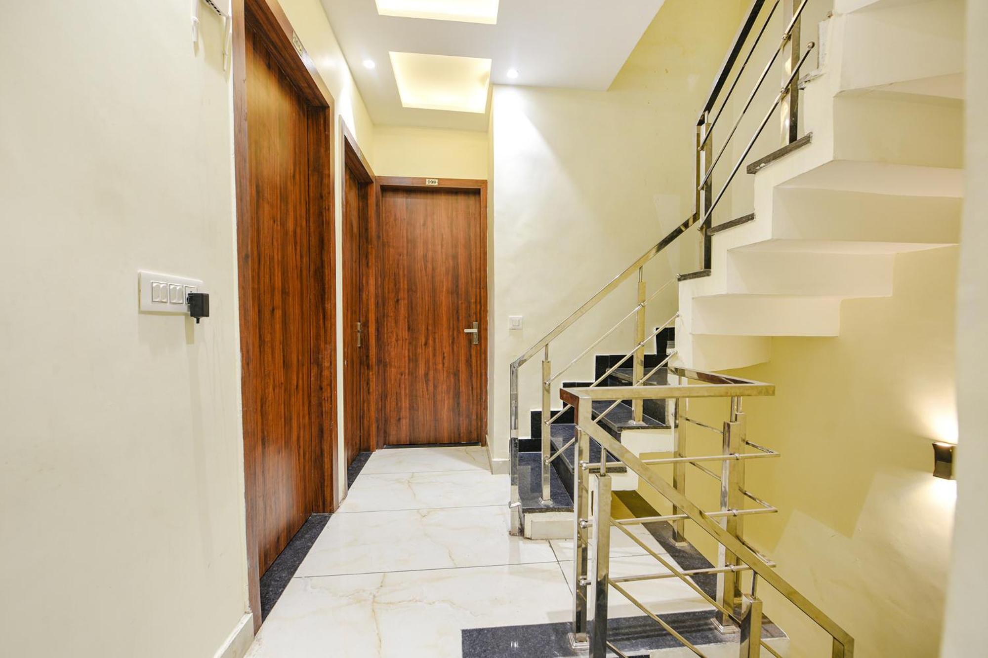 Fabhotel Dm Residency Amritsar Ngoại thất bức ảnh